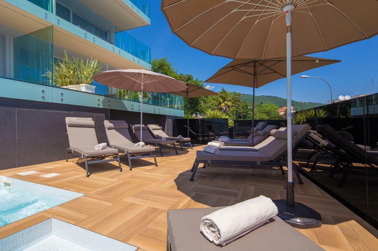 Opatija Deluxe Apartment With Swimming Pool Luaran gambar